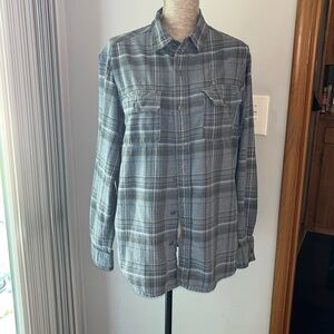 Red Head Ranch Plaid Long Sleeve Shirt size Medium.  Super soft.  100% cotton